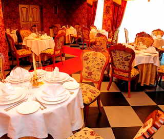 Ресторан Отель Снежная Королева Ильичевск гостиницы под Одессой
