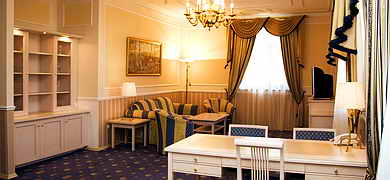 De-Lux-Apartments Hotel Mozart ODESSA HOTELS RESERVATION SERVICE