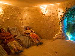 Соляная пещера ( галокамера ) в санатории Одесса